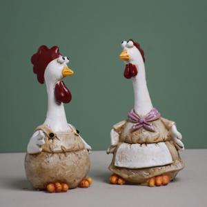 TEMU 2개입 매력적인 닭 커플 레진 조각상, 미국 컨트리 스타일 농가 장식, 거실, 창밖, 서재 책상 장식용 귀여운 수제 수탉과 암탉 피규어, 특별한 집들이 선물