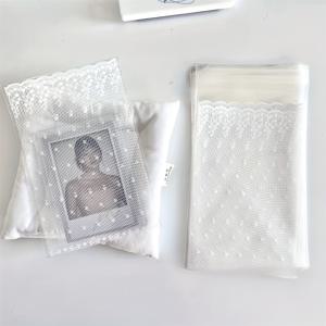 TEMU 그녀/그를 위한 선물용 우아한 화이트 레이스 접착식 플라스틱/패브릭 선물 가방 200개, 장식용 별 컷아웃 및 사진창 포함 - 스크랩북킹, 저널링, 파티 선물, 결혼식에 적합한 투명 뒷면