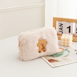 TEMU 인스타 스타일 플러시 화장품 가방 1개, 귀여운 곰 휴대용 수납 세면도구 파우치, 여아용 대용량 가방, 가정용 소품 수납용, 여행용 휴대용 수납 화장품 파우치