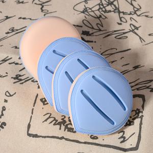 TEMU 대형 구름 말린마스카롱 파우더 퍼프는 BB 크림, 리퀴드 파운데이션, 컨실러 블렌딩을 위해 설계된 뷰티 메이크업 스펀지입니다. 특정 흉터 및 여드름 스팽글을 커버하는 데 특히 적합하며 눈 주변의 부드러운 컨투어링에 완벽합니다.