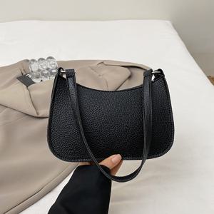 TEMU 캐주얼하고 미니멀한 단색 여성용 지퍼 숄더백, 빈티지 핸드헬드 겨드랑이 가방, 스타일리시한 싱글숄더 출퇴근 가방, 스몰 스퀘어백, 크로스백, 휴대폰, 지갑, 필수품 보관에 최적
