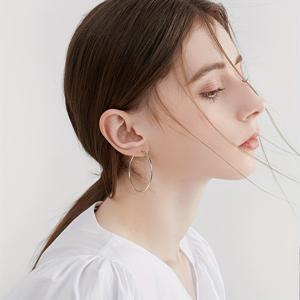 TEMU 1쌍 S925 스털링 실버 2-4cm 라운드 후프 귀걸이, 1.5mm 와이어 직경, 스타일, 독특하고 다용도 여성용 피어싱 주얼리, 데일리/휴가/발렌타인데이/생일/어머니날 선물 추천