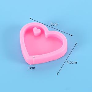 TEMU 레진 실리콘 몰드 8개 핑크 하트 모양 키체인 실리콘 몰드, 휴대폰 펜던트, 가방 장식, 분실 방지 카드 등 제작에 적합합니다. 레진 드립 글루 또는 폴리머로 제작 가능하며, 쉽게 몰드 분리 및 재사용 가능한 실리콘 몰드입니다.