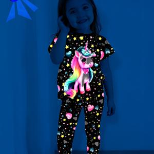 TEMU LIGHT SHINES 트렌디 네온 걸 2Pcss 세트 - 여아용 워킹 유아복, 고급스러운 프린트 스트레치 팬츠 및 반팔 티셔츠 2Pcss 세트, 편안하고 통기성이 좋으며 내구성이 뛰어난 원단, 올 시즌 착용, 여아용 플레이웨어, 캐주얼 외출복