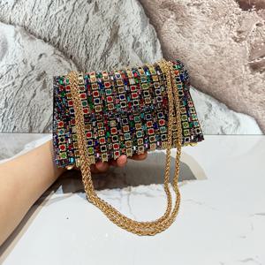 TEMU 여성용 빈티지 라인스톤 이브닝 클러치백 1개, 조절식 골든 체인 스트랩 및 잠금장치 포함 - 파티, 결혼식, 프롬, 디너에 적합한 반짝이는 멀티컬러 - 신부용 잠금 핸드백, 선물