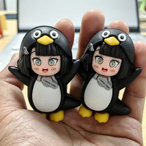 TEMU 쿠쿠 가가 작은 펭귄 관리인 펭귄 피규어 2개, 귀엽고 사랑스러운 펭귄 조각상 장식품, 가정용 책상 장식, 창의적인 만화 피규린, 소형 장식품, 훌륭한 선물