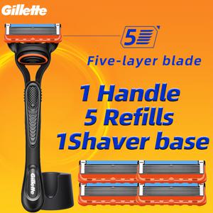 Gillette 면도기, 면도기 1개, 면도날 리필 5개, 베이스 1개, 남성용 수동면도기, 5중 면도날