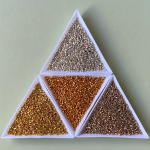 4000개 델리카 비즈, 4색 세트, 1831/1832/1833/1834, 유리 소재, 1.6mm, 10g/0. 당 팩, 4개, 고품질, 일반 스타일, DIY 팔찌, 목걸이, 귀걸이, 의류 디자인용, 공예 비즈 소재