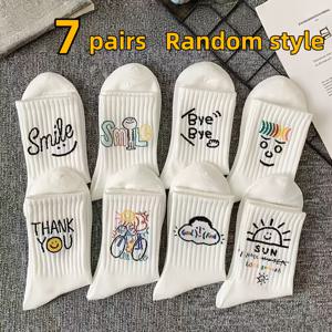 TEMU 랜덤 5켤레/7켤레 남성용 화이트 패션 내구성 좋은 미드-카프 양말, 레터링 운동 농구 하이 삭스, 간편하고 활용도 높은 남성용 롱 삭스
