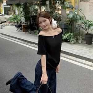 TEMU 여름 Y2K 캐주얼 패션 루즈핏 활용도 높은 블랙 단색 원숄더 반팔 티셔츠 여성용 오프숄더 탑