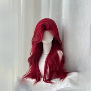 26인치 여성용 웨이브 보브 헤어밴드, 생생한 레드 컬러와 큰 물결 모양, 섹시하고 패셔너블한 Y2K 및 웨스턴 스타일을 연상시키는 푹신한 앞머리 헤어