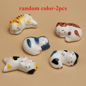 TEMU 랜덤 스타일 고양이 세라믹 젓가락 받침 2개, 핸드 페인팅 일본식 아기 고양이 도자기 식기 홀더, 젓가락, 숟가락, 포크용 창의적인 식기 액세서리, 사랑스러운 고양이 테마 주방 다이닝 장식 및 집들이 선물