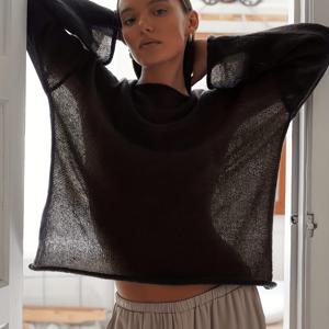 봄/가을 레드 할로우 아웃 시스루 셔츠, 신상 여름 여성 탑, 루즈핏 얇은 원넥 트럼펫 슬리브 풀오버 셔츠, 자외선 차단 스웨터