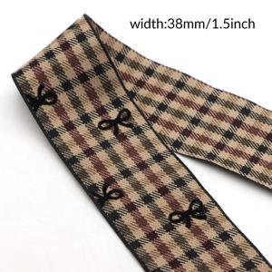 TEMU 1롤(5야드) - 선물 포장용 리본으로 적합한 스케일 - 1.5인치 폭 멀티컬러 벨벳 보우노트 장식, 누름 테두리 리본, 가정 장식, 결혼식, 스크랩북킹용 공예 용품 - 사전 절단된 패브릭 리본