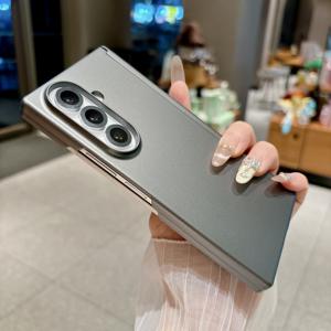 TEMU 휴대폰 케이스 - 피부 느낌 메탈 페인트 듀얼 축 마그네틱 스타일, Z Fold 4/5/6/7 풀 커버리지 낙하 방지 휴대폰 케이스에 적합