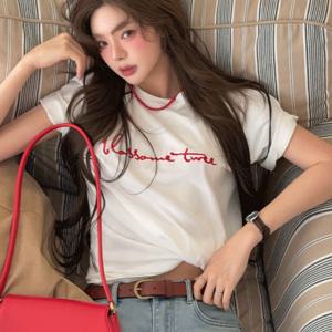 TEMU 여성용 부드럽고 통기성 좋은 폴리에스터 티셔츠 - 라운드넥 반팔 블라우스, 블라우스 브랜드 의상 호환, 캐주얼 여름 캐주얼 복장, 봄과 레이어링용 기계 세탁 가능한 불투명 탑 (투명하지 않음)