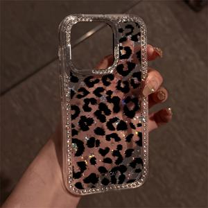 TEMU 폰 케이스: 블랙 프린트 럭셔리 라인스톤 패션 폰 케이스, 투명 스파클링 테두리 별 케이스, 낙하 방지 커버, 아이폰 17 Pro Max, 17 Air, 16, 15, 14 Plus, 13, 12, 11 호환, 크리스마스 선물, 새해 선물, 부활절 선물, 할로윈 선물, 친구 선물, 가족 선물