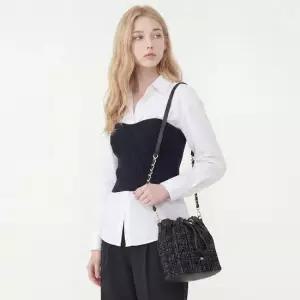 세라 [최초가 230 000원] 트위드 셀레나 드로우 스트링백 H24H1024 2color