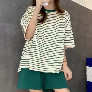 편안한 여성 반팔 반바지 세트 캡내장 브라캡 티셔츠