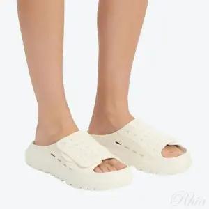 [UGG]어그 스웨이드 네오프렌 플랫폼 부츠 156352102