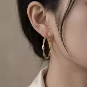 [라일리쥬얼리] Rly 물결 웨이브 링귀걸이 볼드 원터치 데일리 귀걸이