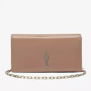 크리스찬루부탱 메탈 로고 글로시 페이턴트 클러치 BETTINA CLUTCH PAT 1265080CM3T
