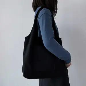 [라일리] Rly 캔버스캔버스백 블랙 여성미니가방 무지캔버스가방