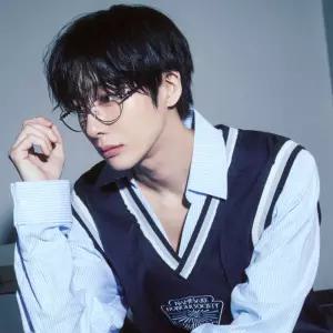 [롯데백화점]리끌로우 스테인리스 EPOCA F 폴더 안경 SILVER