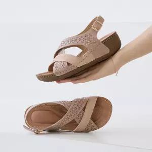 일레니 초경량 통굽 큐빅 스트랩 샌들 5.5cm