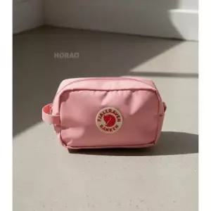 피엘라벤 MUST IT_ 26SS 칸켄 기어 백 25862312 Kanken Gear Bag