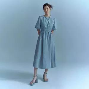 LAP 캐리오버 허리 스모킹 나일론 원피스 (스카이블루아이보리) AR2WOS83