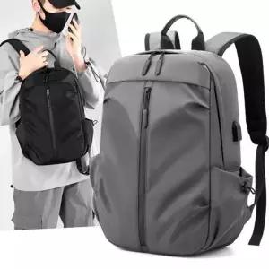 [하프클럽/]충전포트 남성 여성 학생 직장인 생활방수 여행 백팩