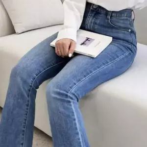 부츠컷 청바지 여성 스판 데님 팬츠 바지 DJJ1004