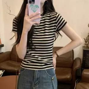 여성 반팔티 카라티 여름 니트티 여자 박스티 라운드 티셔츠