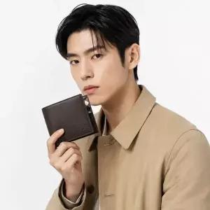 [버버리] 팝 체크 바이폴드 월렛 샌드 베이지 8118983 157549964