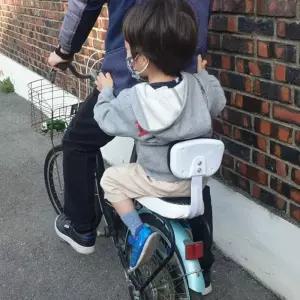 자전거 뒷자리 이 등받이 안장 블랙 보조 뒷좌석 유아