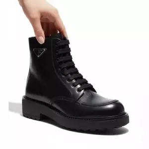 프라다 MUST IT_ Reorder 브러쉬드 가죽 부츠 2TG220 F G000 055 F0002)