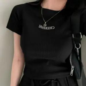 반팔 티셔츠 여성 크롭티 레터링 데일리 홈웨어 반팔티