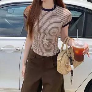 [콩심팥심]여성 스트라이프 반팔 티셔츠 여름 크롭 캡소매 상의