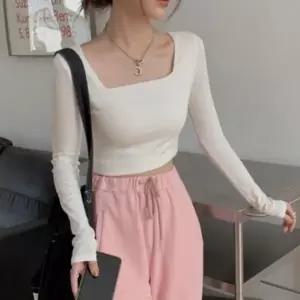 [콩심팥심]크롭티 긴팔 스퀘어넥 티셔츠 여성 데일리 이너 흰티