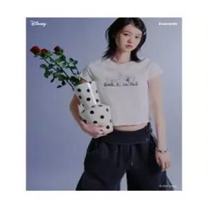 에잇세컨즈 8SECONDS 달마시안 슬림핏 그래픽 티셔츠 - 화이트