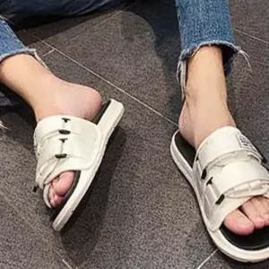 [라일리] Rly 점착 슬리퍼 휴게공간 커플신발 발바닥보호