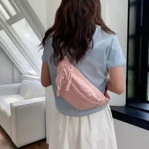 [아우트_66]핑크 휴대폰 반달 핸드폰백 하프문백 지갑