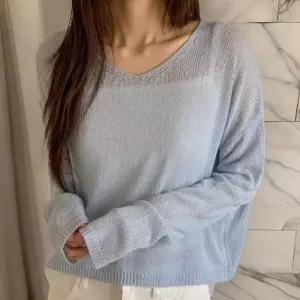 [옷자락]여자 살안타 시스루 레이어드티 브이넥 니트