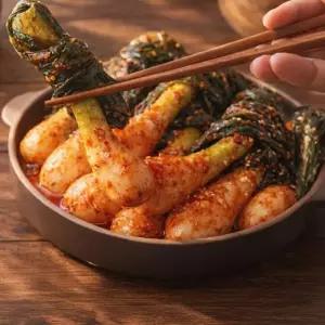 국내산 농산물로 양파줄기김치 만든 전라도 1kg 맛있는김치 김치 별미김치 전라도김치