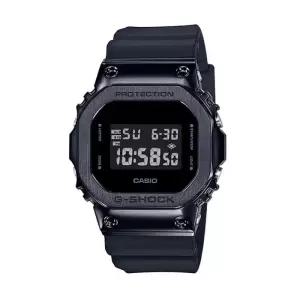 지샥 GM-5600B-1 5600 메탈 커버 스퀘어 남성 전자 시계