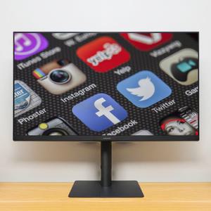 삼성전자 S27B610 S16B IPS 멀티스탠드 27인치 모니터 대성가전
