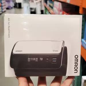 오므론 자동 전자 혈압계 모델명 HEM-7600T