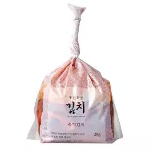 | 피코크 | 조선호텔 김치 총각김치 2kg 깔끔한 매운맛 김치 깍두기 탕비실 휴게실 직원실