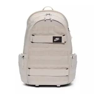 나이키 스포츠 웨어 RPM 백팩 26L FD7544-104